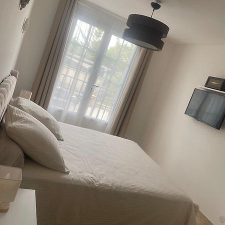 Villa Le Luberon Merindol ภายนอก รูปภาพ