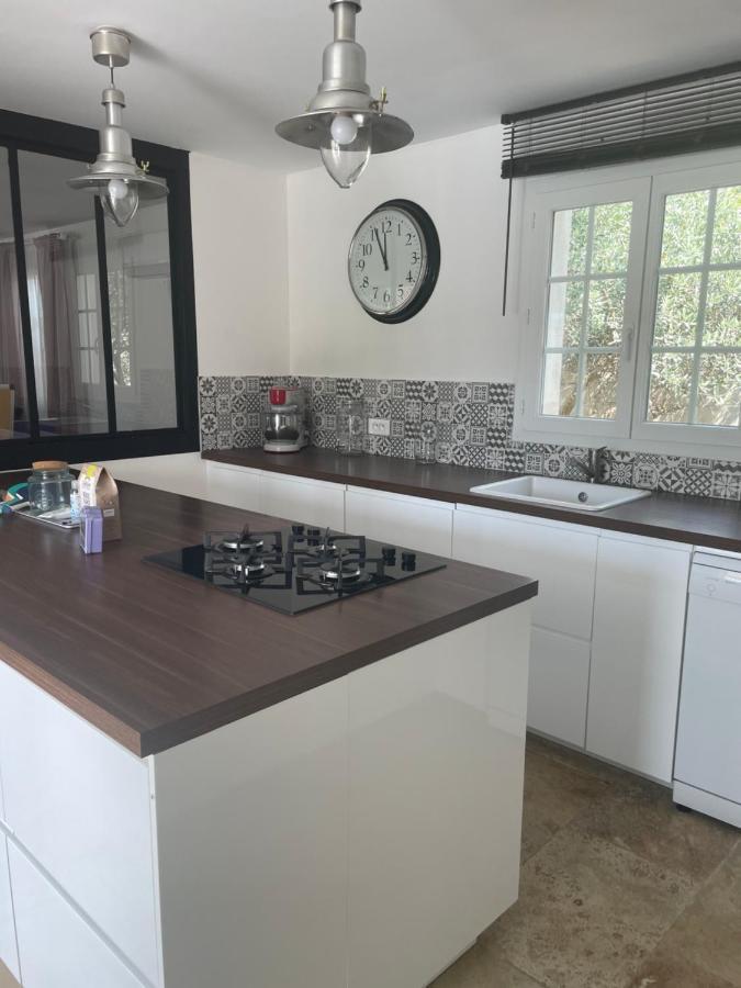 Villa Le Luberon Merindol ภายนอก รูปภาพ