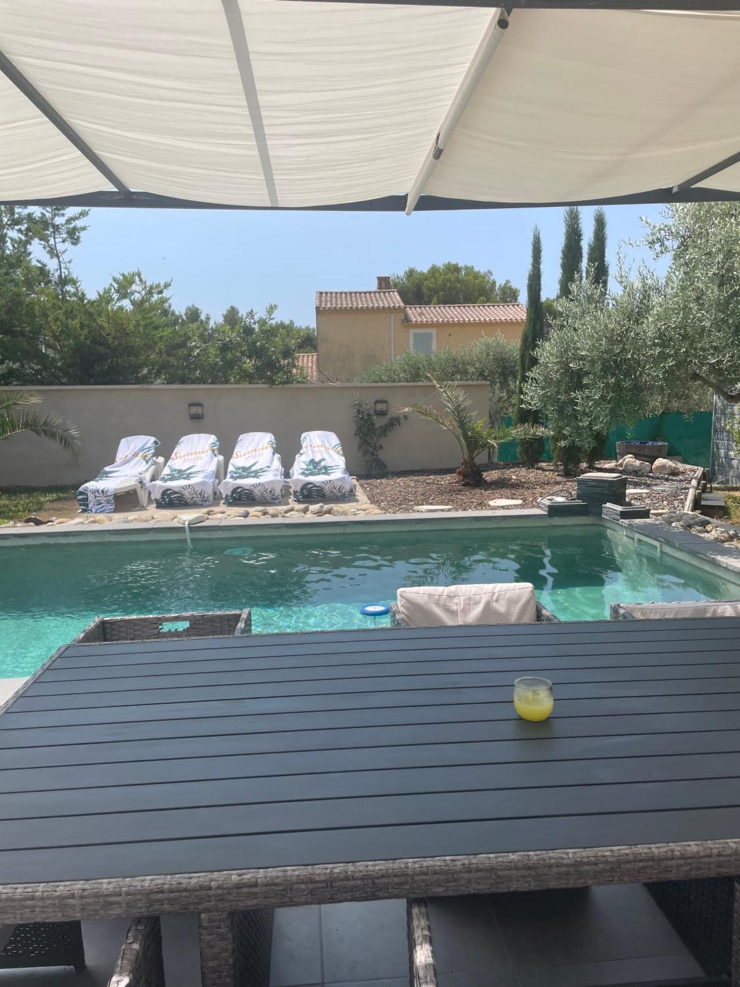 Villa Le Luberon Merindol ภายนอก รูปภาพ