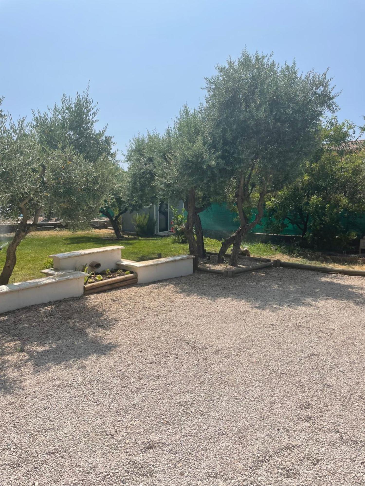 Villa Le Luberon Merindol ภายนอก รูปภาพ