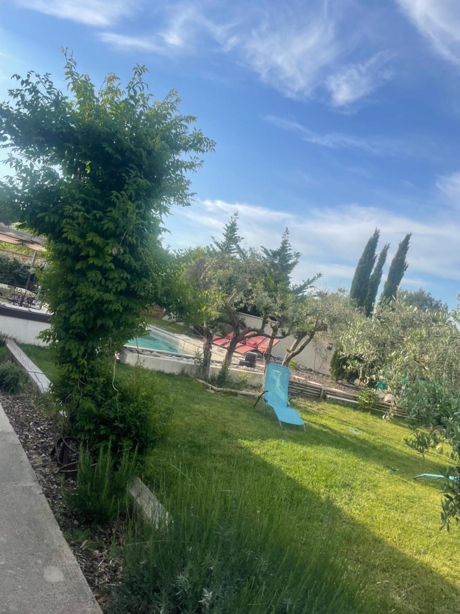 Villa Le Luberon Merindol ภายนอก รูปภาพ