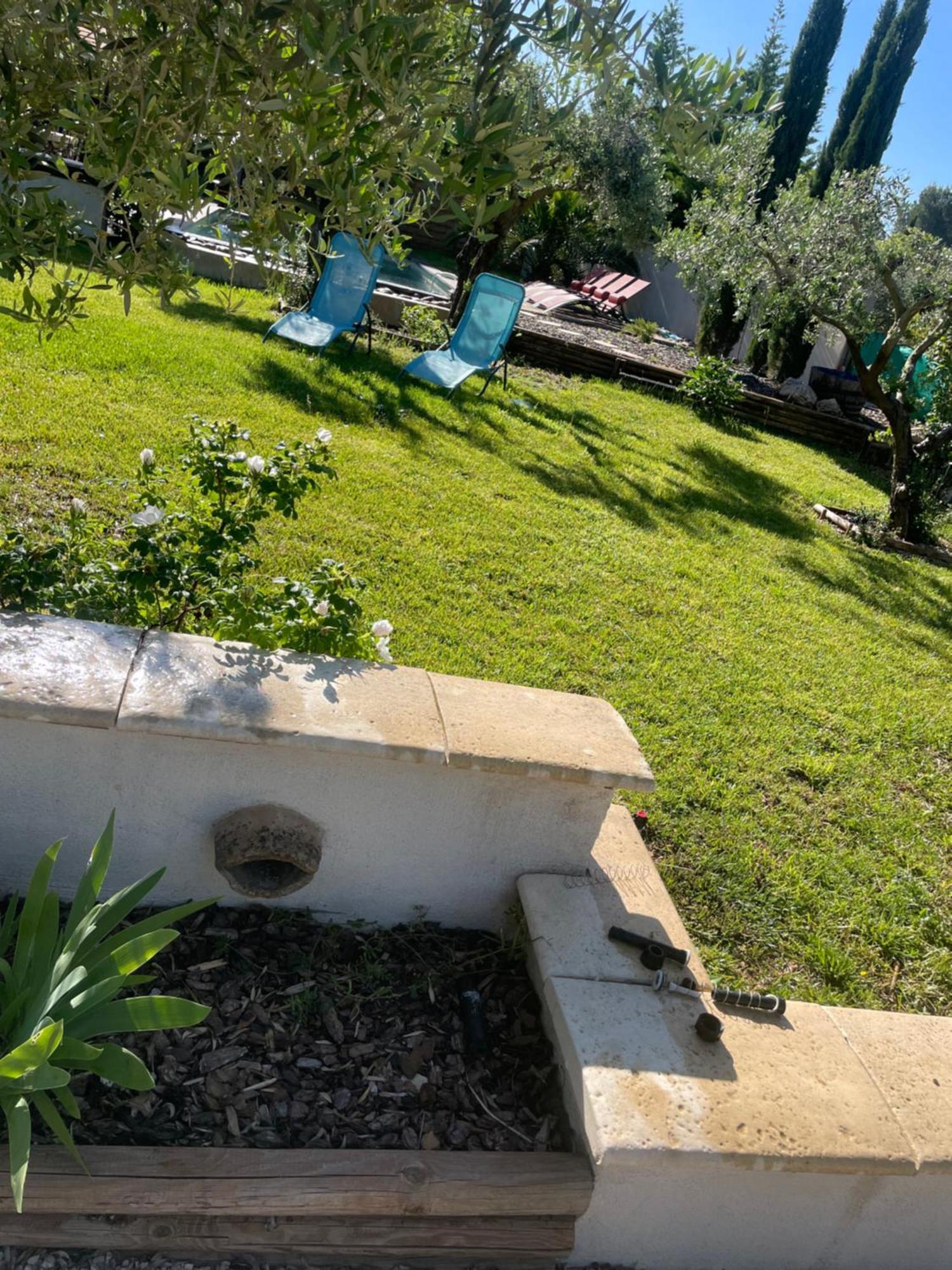 Villa Le Luberon Merindol ภายนอก รูปภาพ